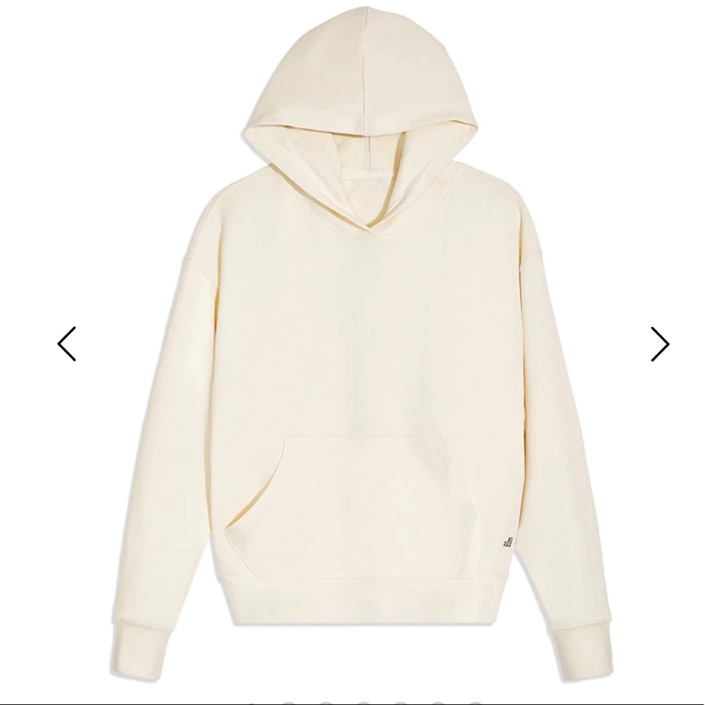 WeWoreWhat off white oversized hoodie
